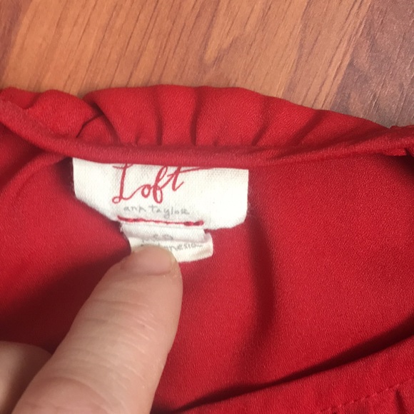 Ann Taylor LOFT RED blouse - Picture 2 of 2
